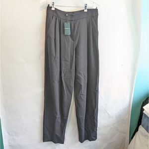 EMPORIO Armani wool pants size 8(It44) BNWT